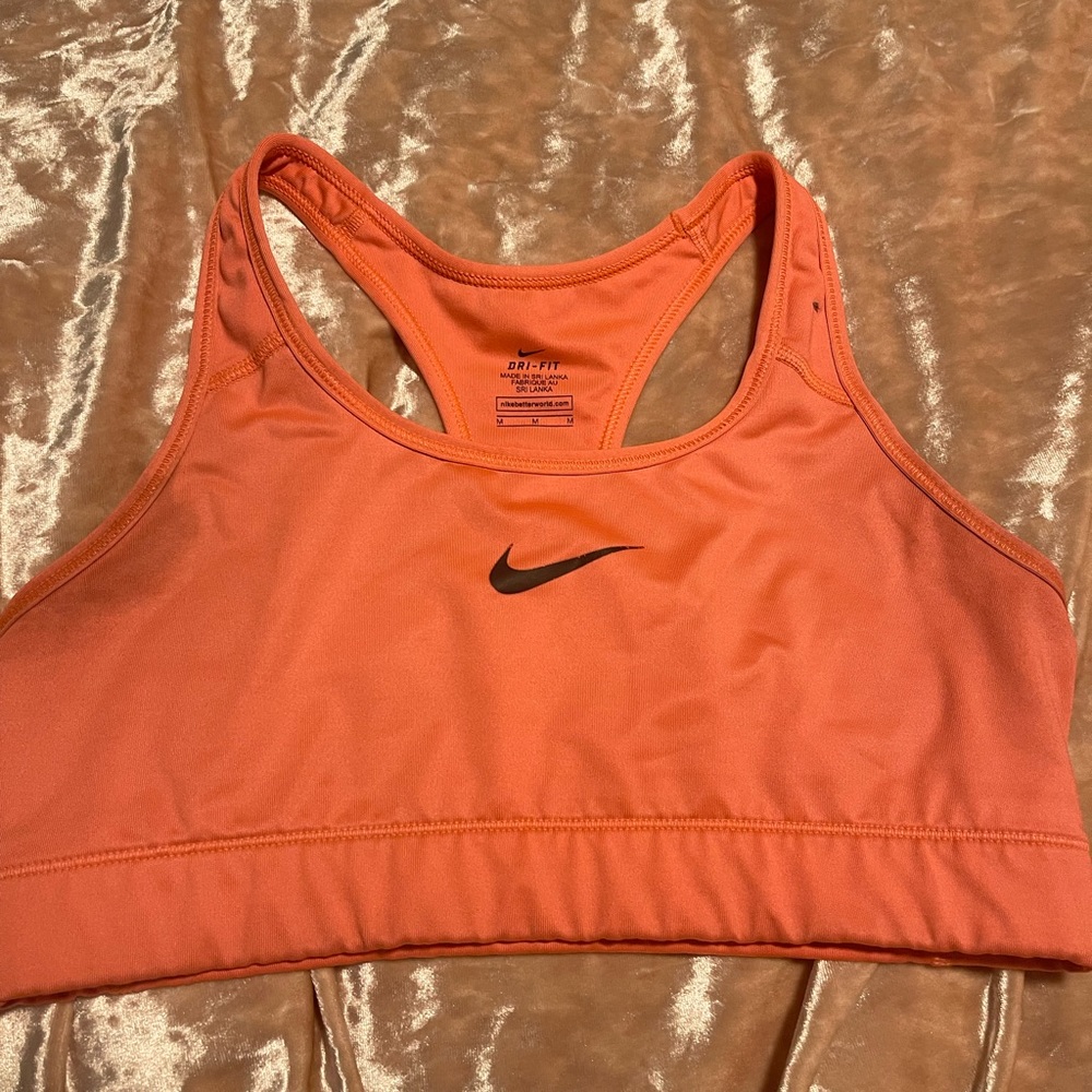 nike sports bra